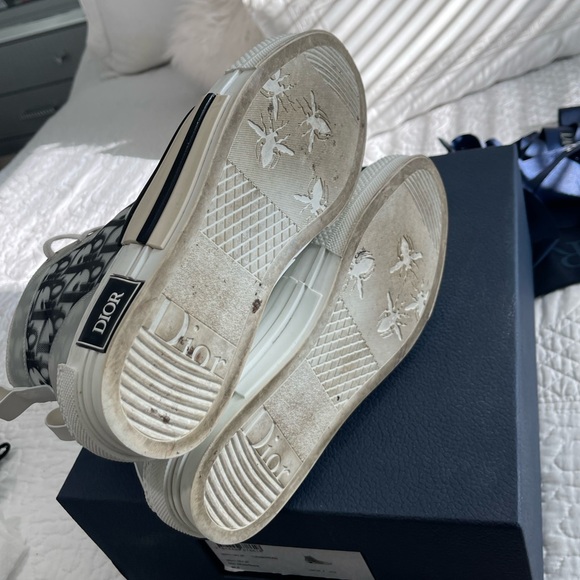 Dior B23 High-Top Sneaker White and Black Oblique Canvas 40.5 - Picture 7 of 16